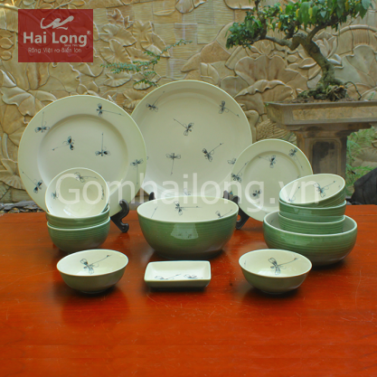 bo do an men xanh dong ve chuon Gom su Hai Long Bat Trang