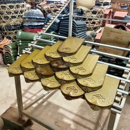 Ngói hài cổ men Hoàng Thổ