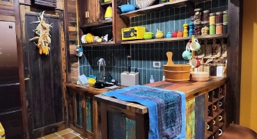 Gạch men cổ Hải Long Tiles