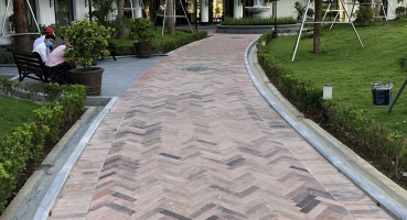 gạch lát nền bằng gốm