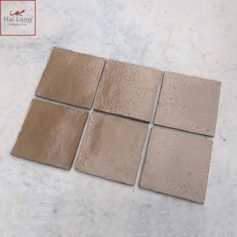 gach co Bat Trang lat nen phong tho