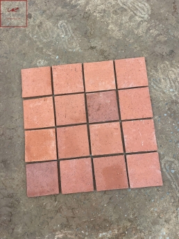 Gạch 20x20 và 30x30 lát hiên và trong nhà Địa Trung Hải tone màu đỏ