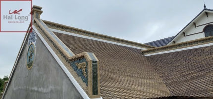 ngói mũi hài cổ tráng men Bát Tràng